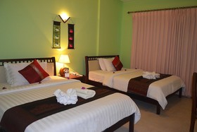 Parklane Hotel