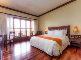 Royal Angkor Resort