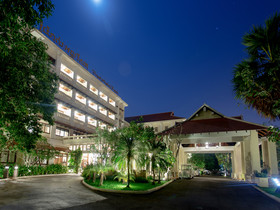 Royal Angkor Resort