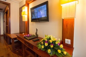 Royal Empire Hotel