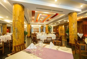 Royal Empire Hotel