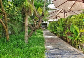 Saline Private Pool Villa