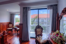 Sokharoth Premium Hotel