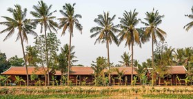Tan Sour Resort