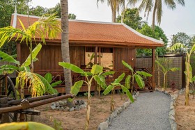 Tan Sour Resort