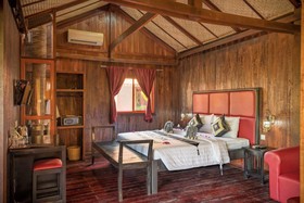 Tan Sour Resort
