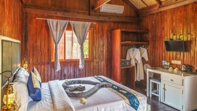 Tan Sour Resort