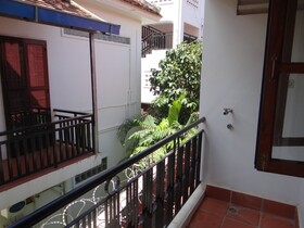 Taro Residence