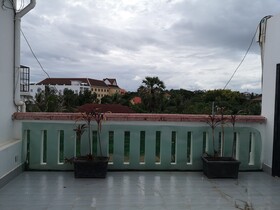 Taro Residence