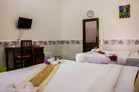 The Golden Gecko Villa