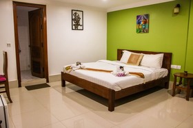 The Golden Gecko Villa