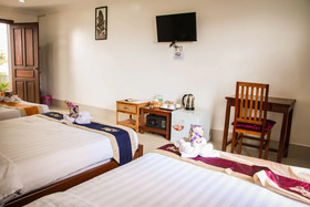 The Golden Gecko Villa