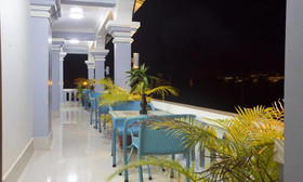 The Golden Gecko Villa