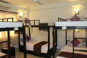 Tropical Breeze Guesthouse