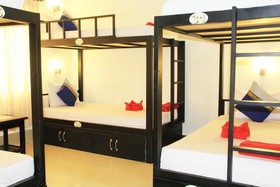 Tropical Breeze Guesthouse
