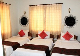 Tropical Breeze Guesthouse