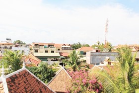 Tropical Breeze Guesthouse