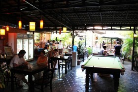 Tropical Breeze Guesthouse
