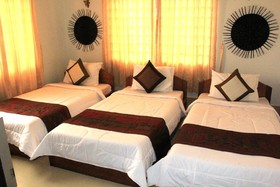 Tropical Breeze Guesthouse