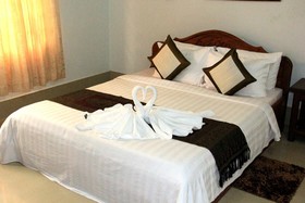 Tropical Breeze Guesthouse