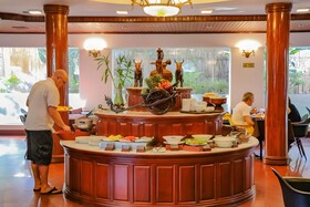 Yasodharapura Residence