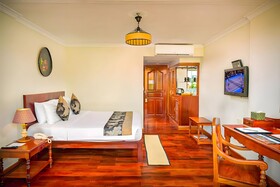 Yasodharapura Residence