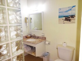 Sugar Bay Club Suites & Hotel