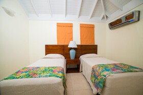 Sugar Bay Club Suites & Hotel
