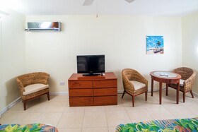 Sugar Bay Club Suites & Hotel