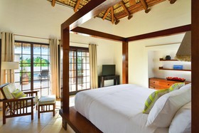 Paradise Beach Nevis