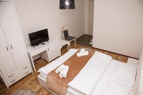 Conti Hotel & Restaurant