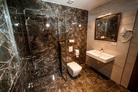 Monarch Boutique Hotel