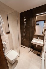 Monarch Boutique Hotel