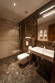 Monarch Boutique Hotel