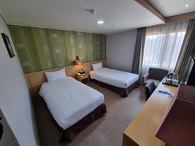 Aewol Beach Hotel