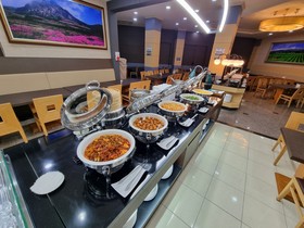 Aewol Beach Hotel