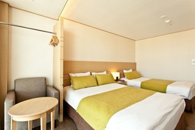 Amber Hotel Central