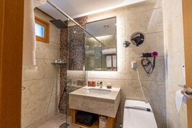 Amber Pure Hill Hotels & Resorts