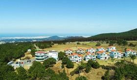 Amber Pure Hill Hotels & Resorts Green Valley