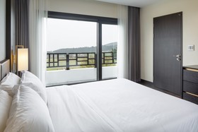 Amber Pure Hill Hotels & Resorts Green Valley
