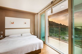 Amoureux Resort