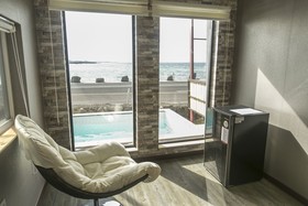 Aqua BEAutique