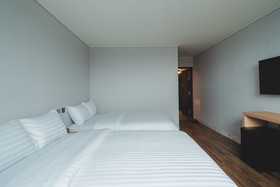 Aroomi Hotel Hyupjae