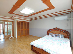 Baengnokdam Pension