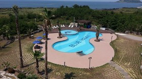 Blue Hawaii Hotel