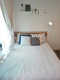 Bombom Guesthouse