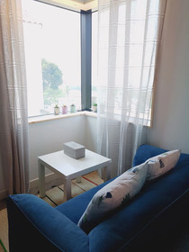Bombom Guesthouse