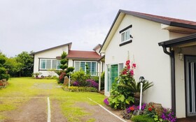 Casa Linda Guesthouse