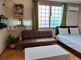 Casa Linda Guesthouse