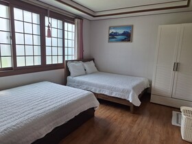 Casa Linda Guesthouse